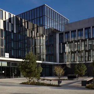 Hotel Candlewood Suites Duesseldorf Airport By Ihg